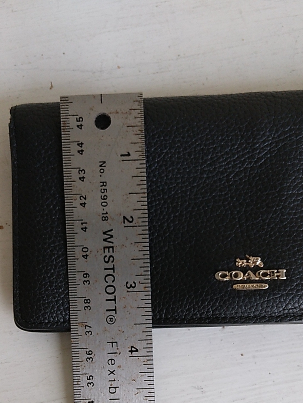 Coach Black Leather Wristlet Card Holder with Gold Logo - Picture 10 of 10